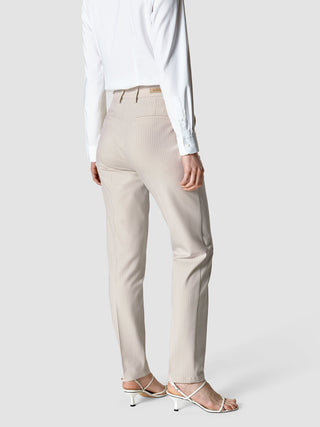 Essential Suit Tapered Cream Latte