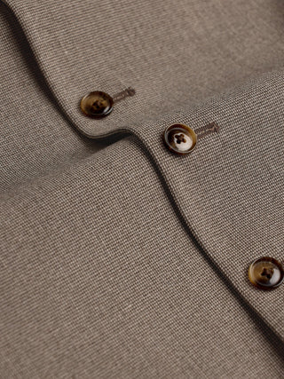 Essential Vest Almond