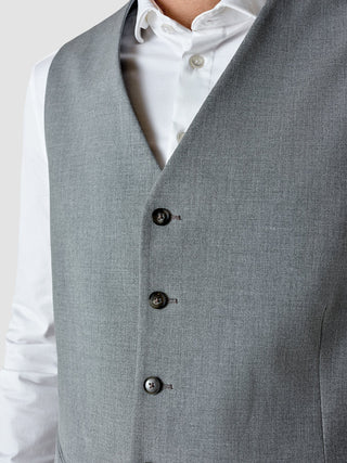 Essential Vest Cloud Grey