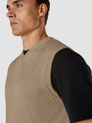 Heavy Knit Vest Khaki Molinaire