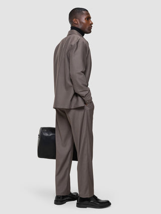 The new way to suit up