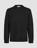 Chunky Soft Wool Knit Crewneck Black, en grovstickad tröja med ribbad rund hals, muddar och nederkant i klassisk stil.
