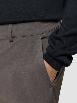 Ease Pants Relaxed Fit Mocha