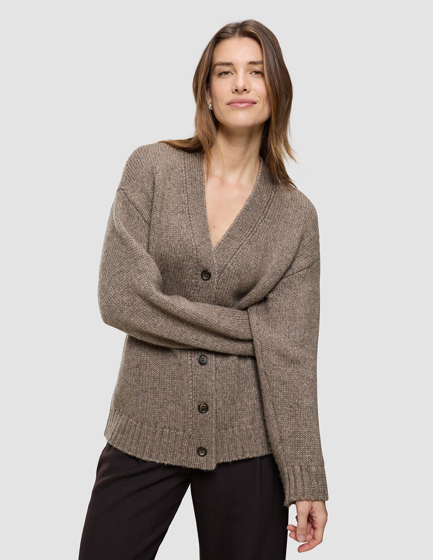 Women's Chunky Soft Wool Knit Cardigan Taupe Melange
