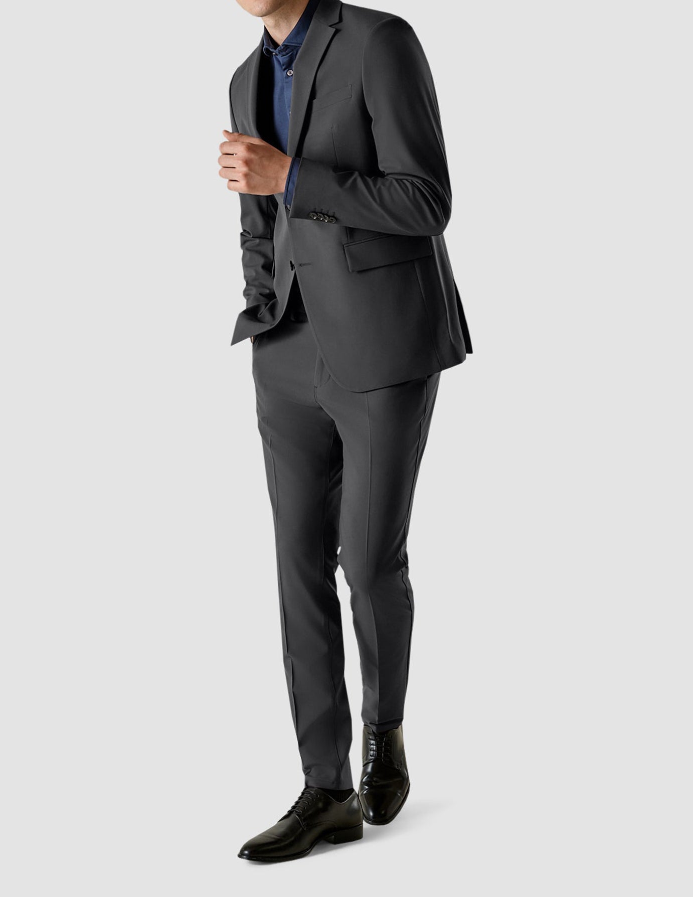 Essential Suit Dark Shadow