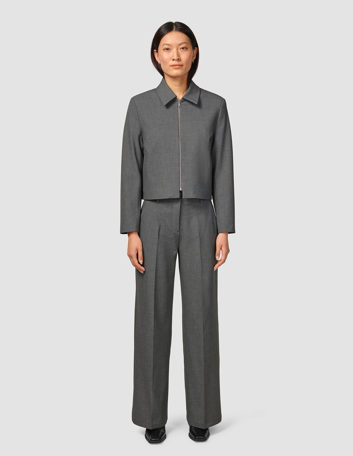 Essential Set Short Zip Jacket & Wide Pants