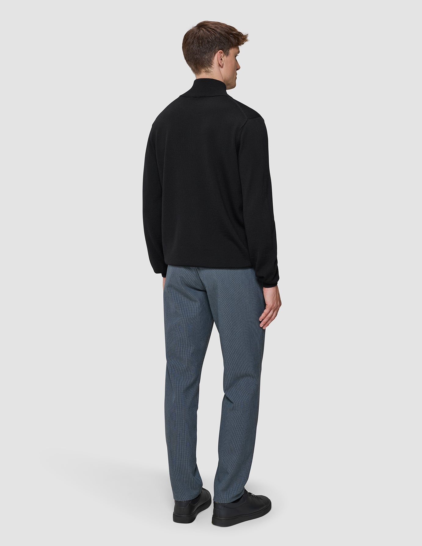Seamless Premium Merino Knit Half Zip Black