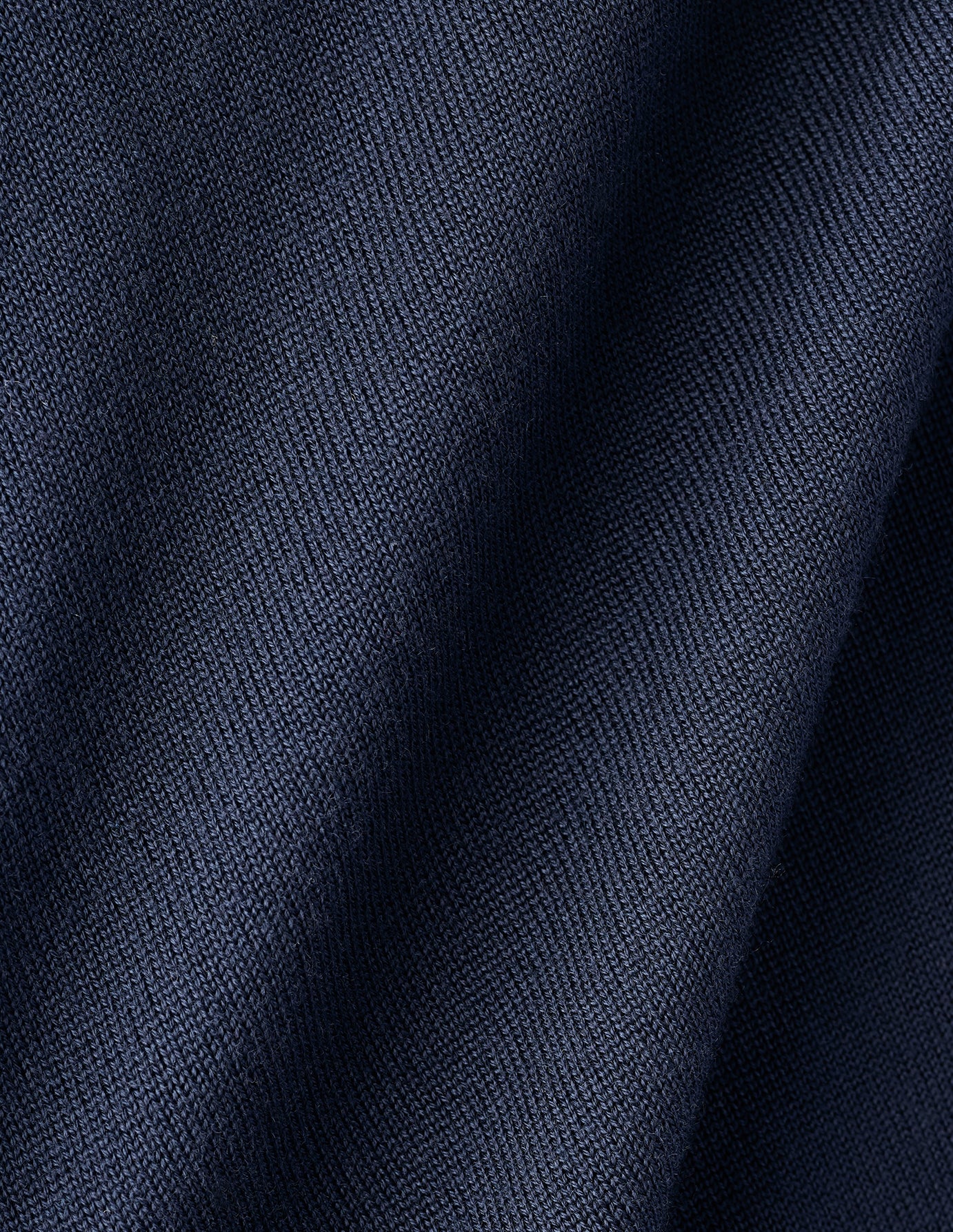 Seamless Premium Merino Knit Turtleneck Dark Navy