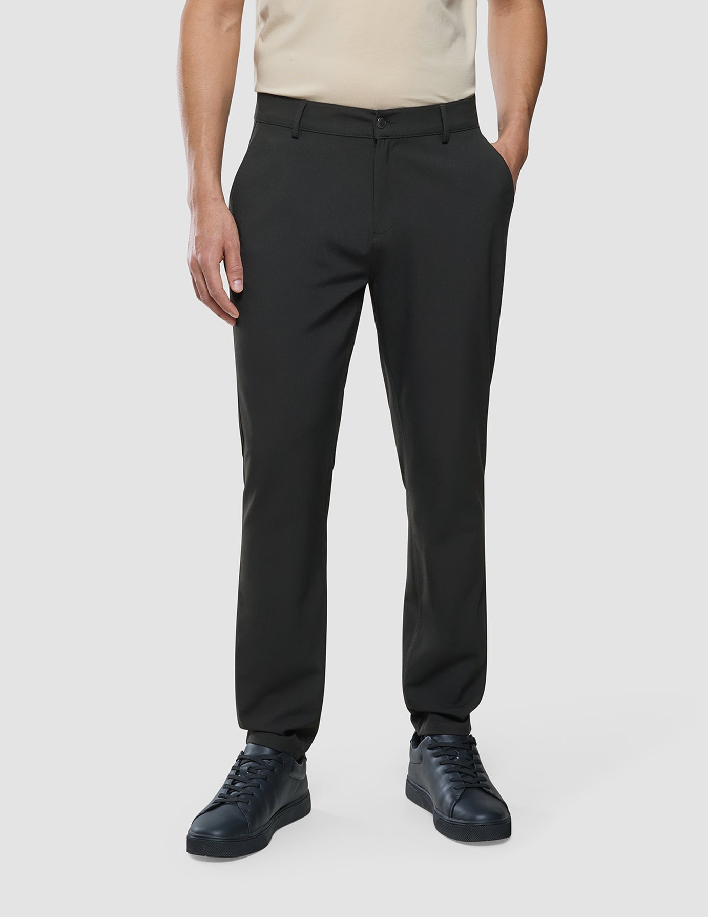 Ease Pants Slim Black