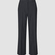 Ease Suit Wide Black
