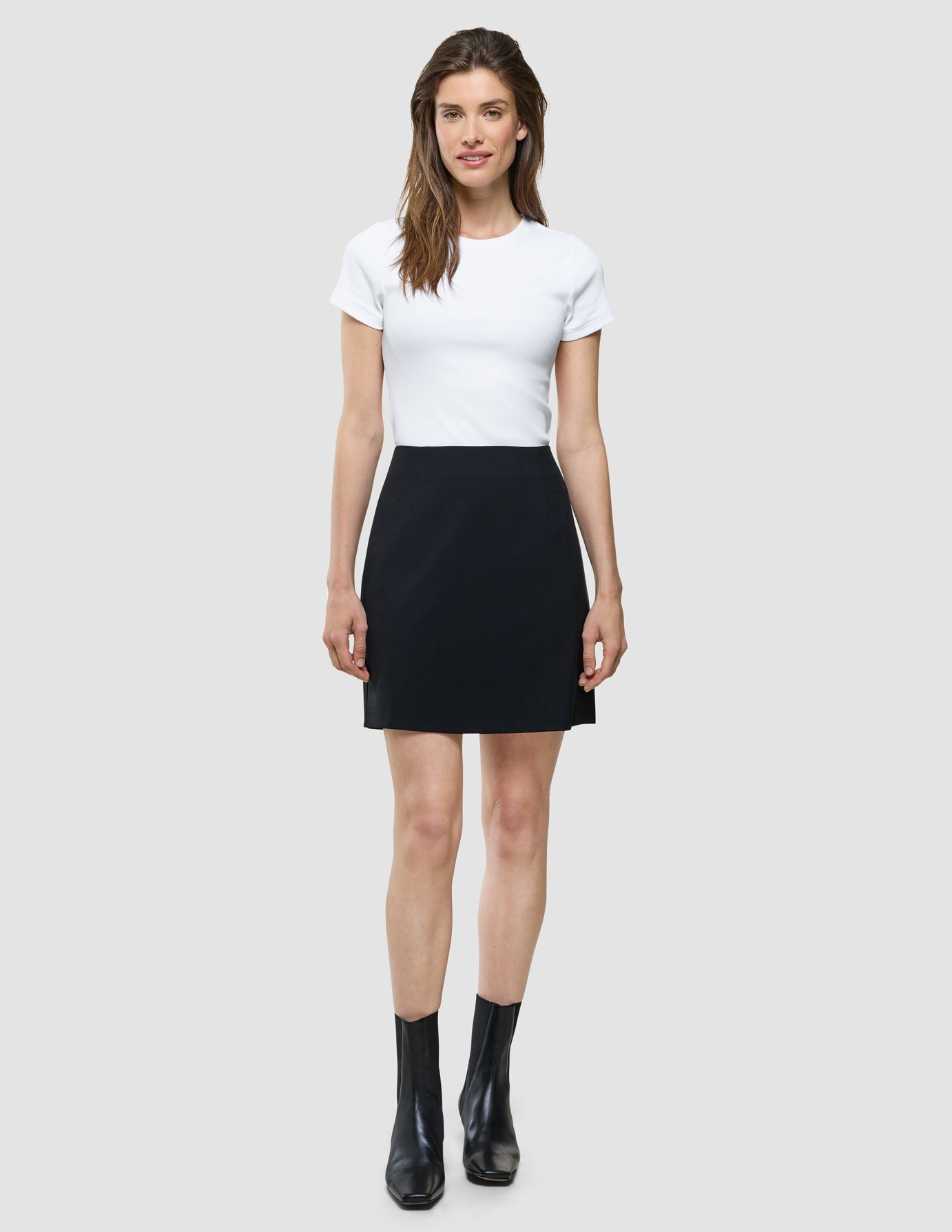 Women Ease Short Skirt Black